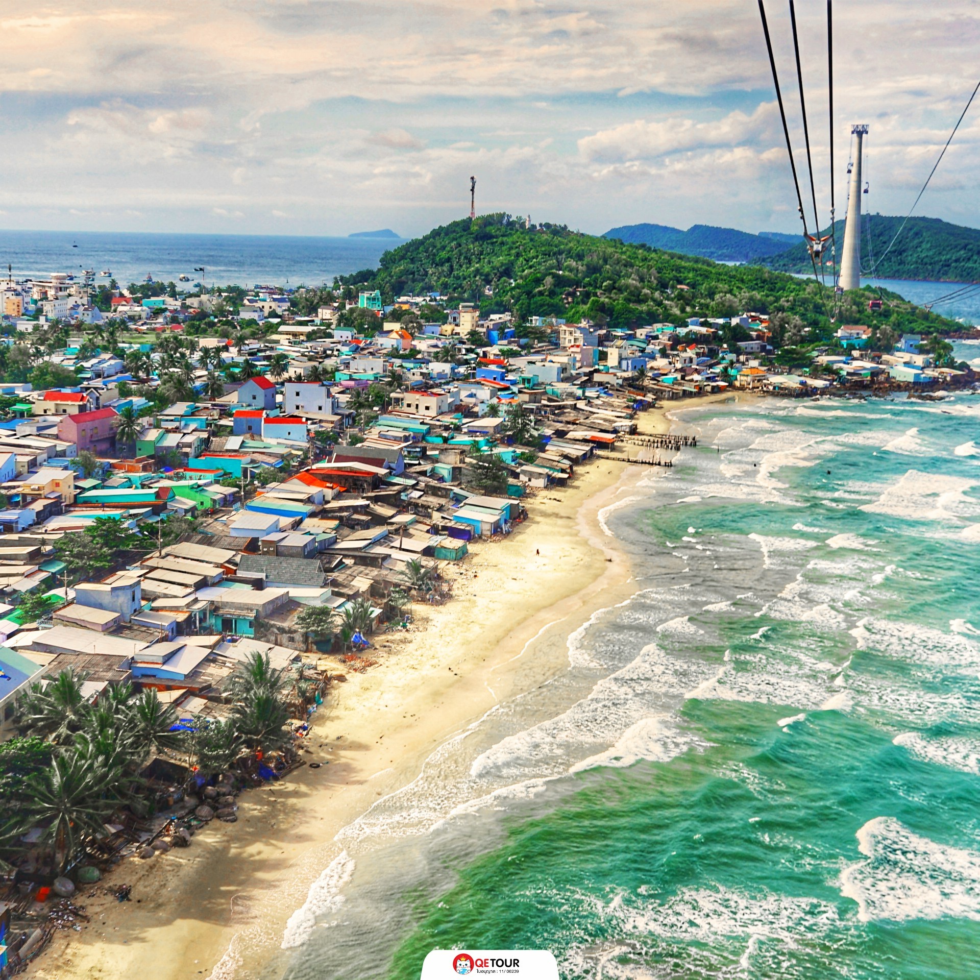 ชายหาด hon thom